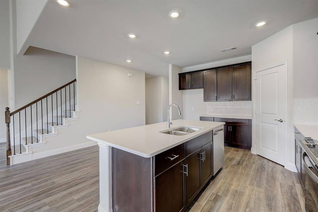 6617 Stone Elm Lane, Fort Worth, TX 76036