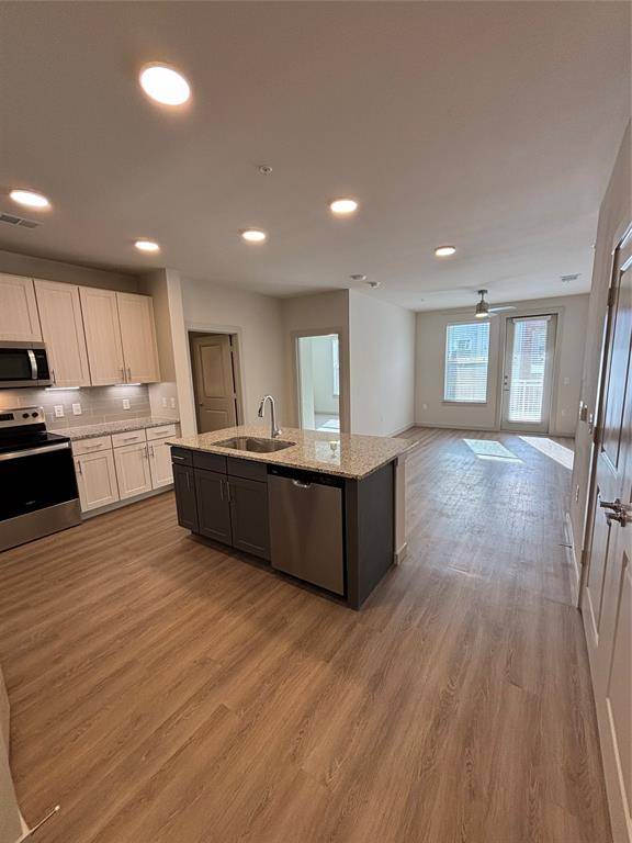 Mckinney, TX 75070,3751 Central Expressway #4203
