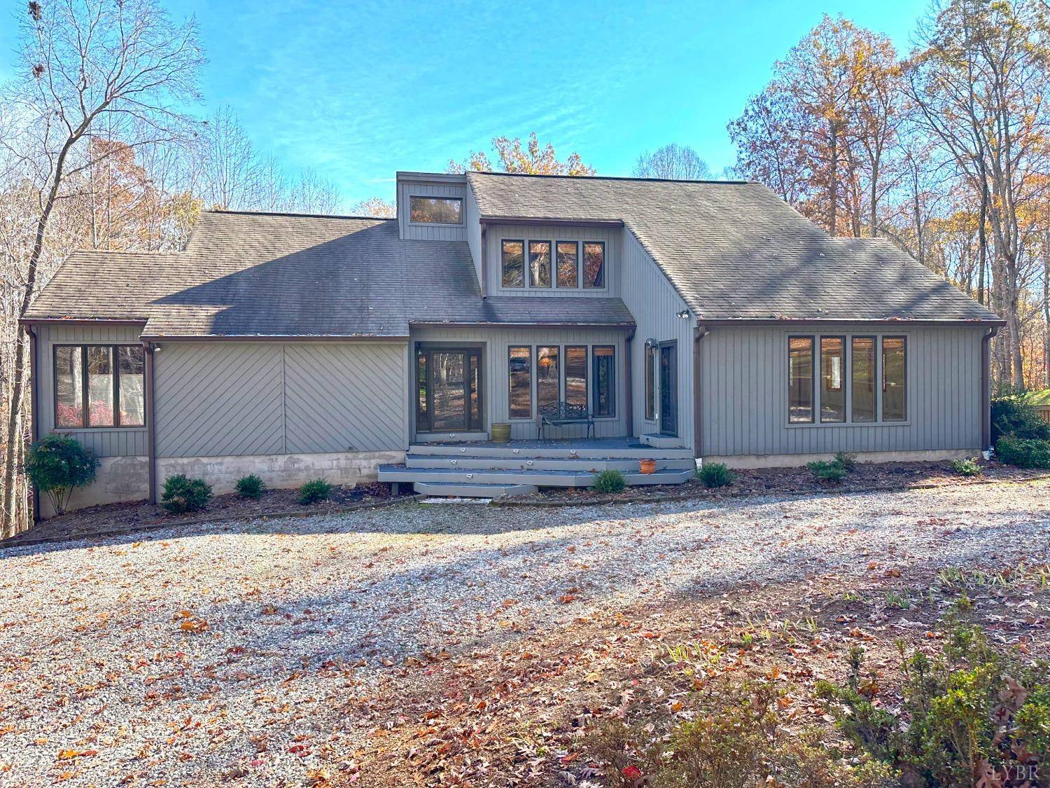 1506 Shields Circle, Farmville, VA 23901