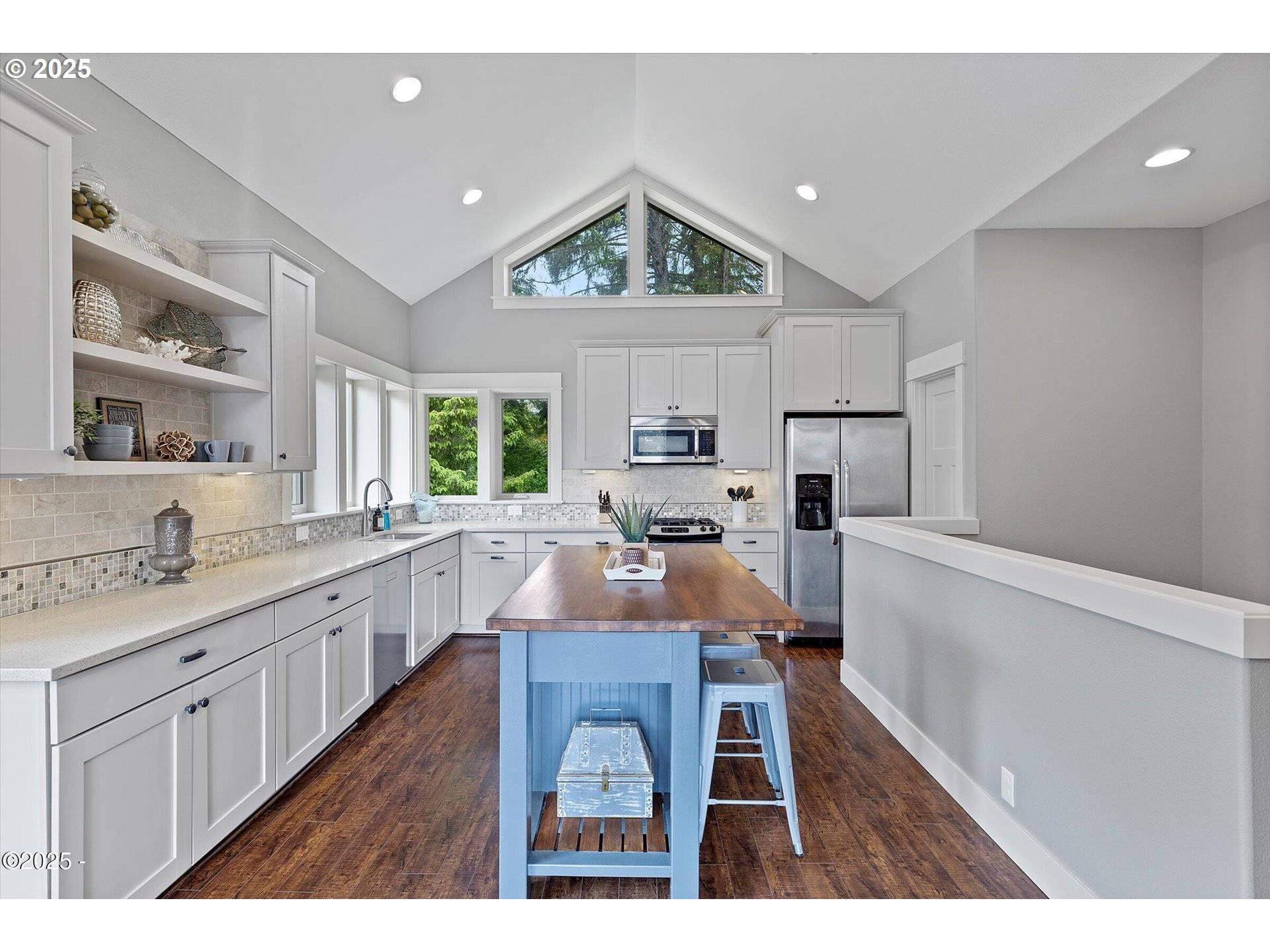 Lincoln City, OR 97367,3087 NE CASCARA CT