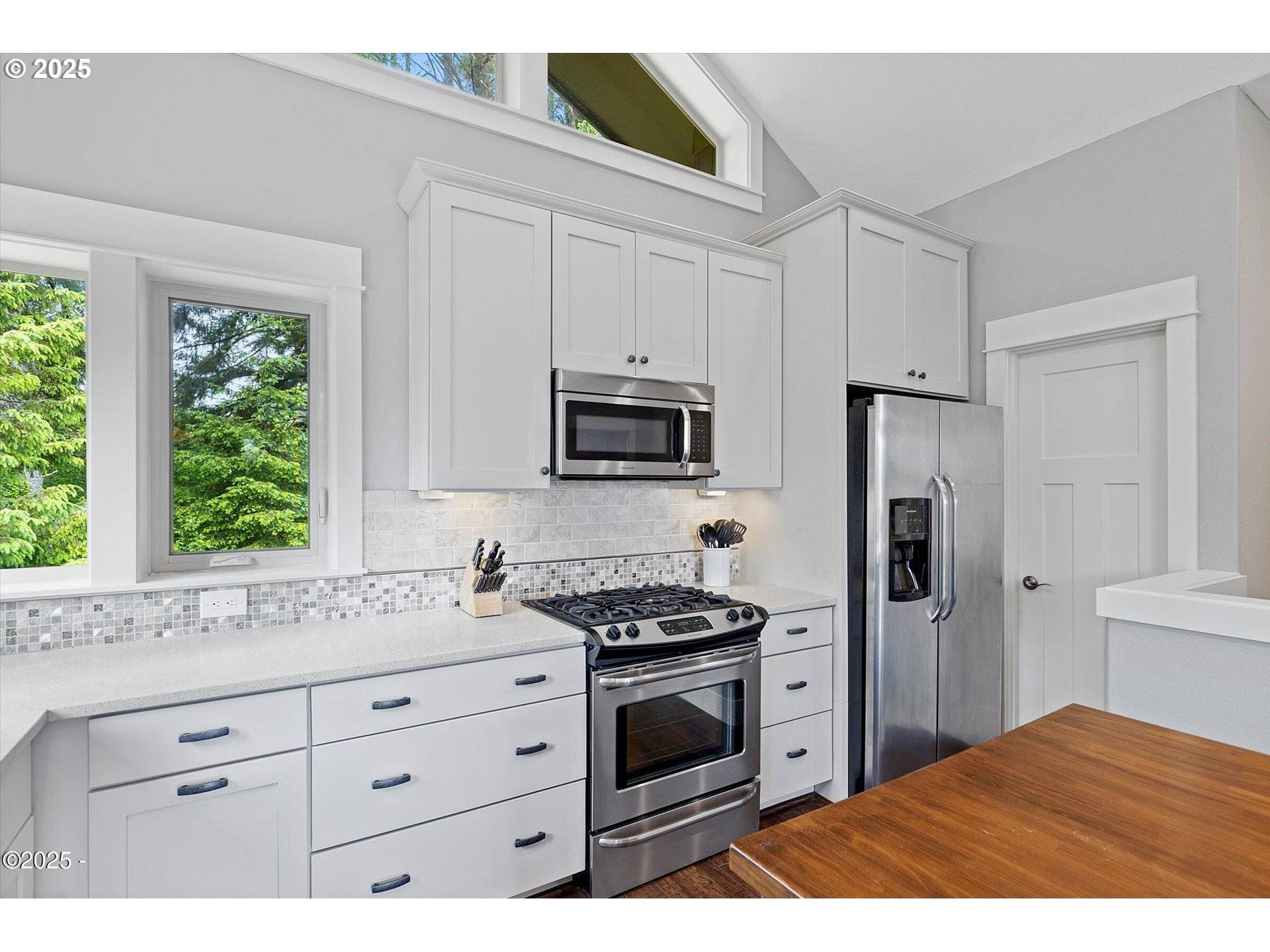 Lincoln City, OR 97367,3087 NE CASCARA CT