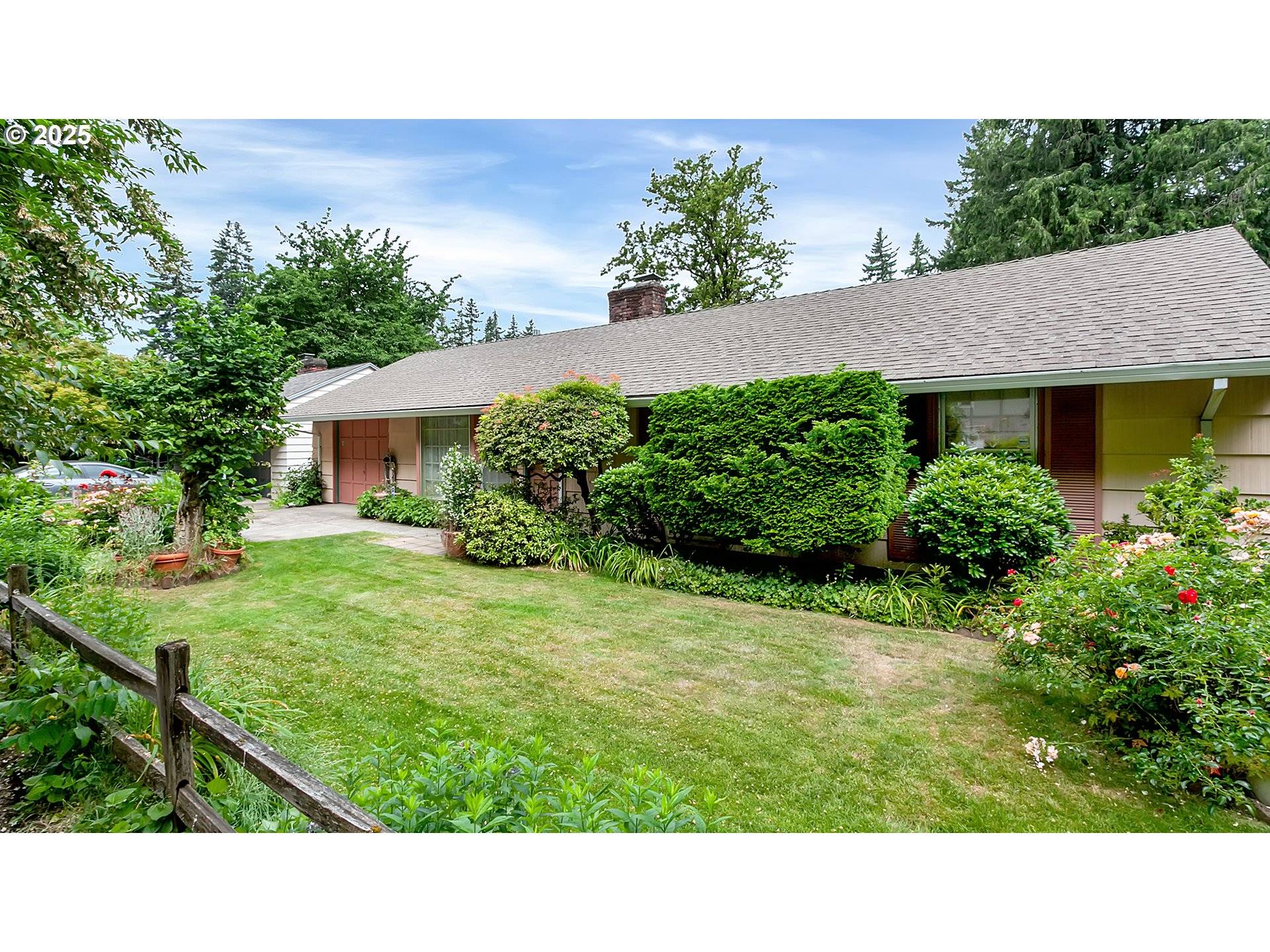Portland, OR 97236,14933 SE GLADSTONE ST