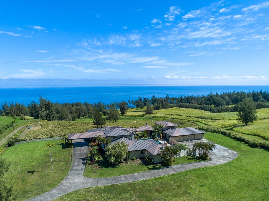 45-3514 NANAINA KAI RD, Honokaa, HI 96727