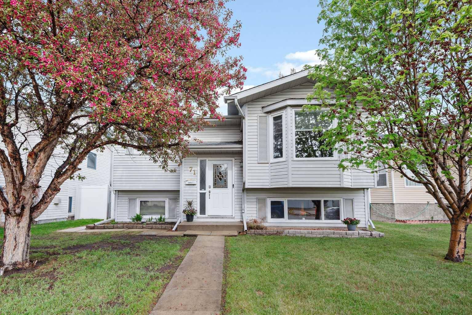 71 Kemp AVE, Red Deer, AB T4P 3M4