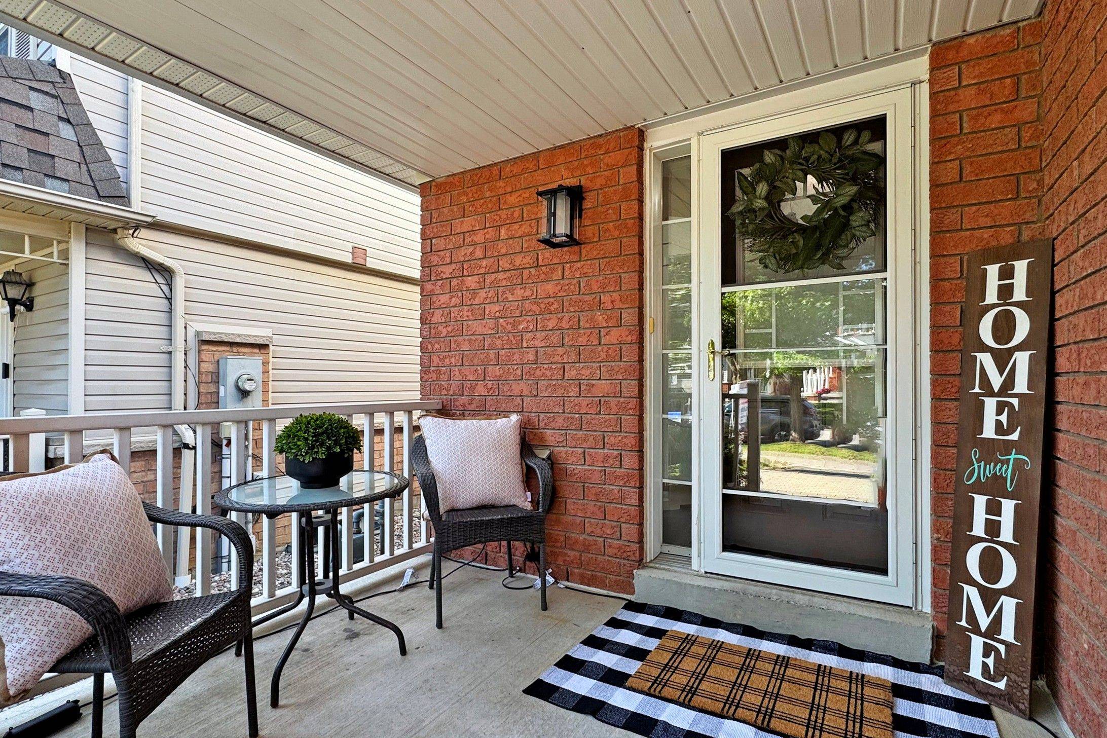 Whitby, ON L1P 1W1,117 Brownridge PL