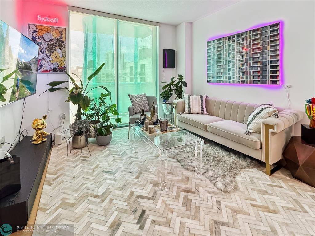Miami, FL 33137,333 NE 24th St
