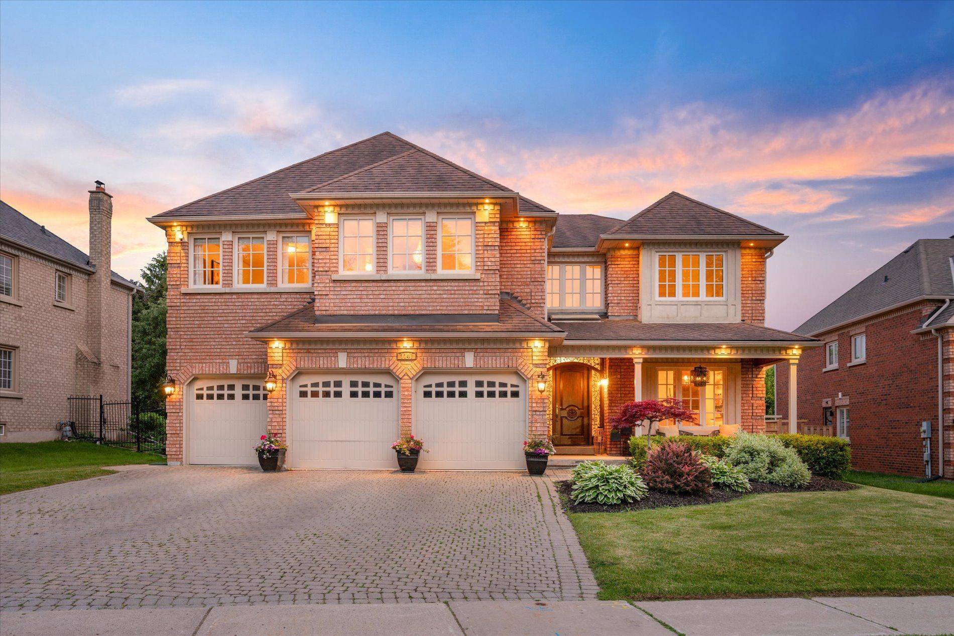 1141 Secretariate RD, Newmarket, ON L3X 1M4