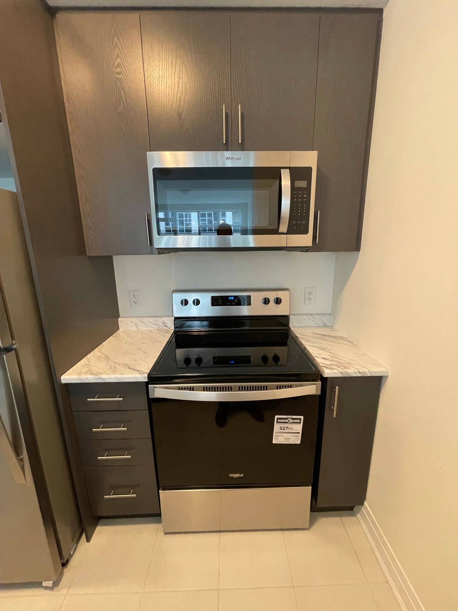 Grimsby, ON L3M 0G6,16 Concord PL #334