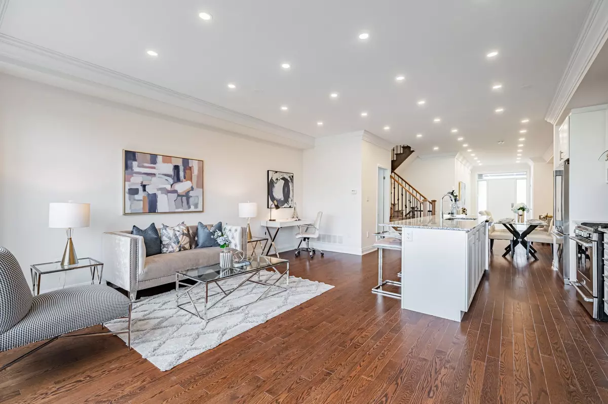 Richmond Hill, ON L4S 0G5,10 Causland LN