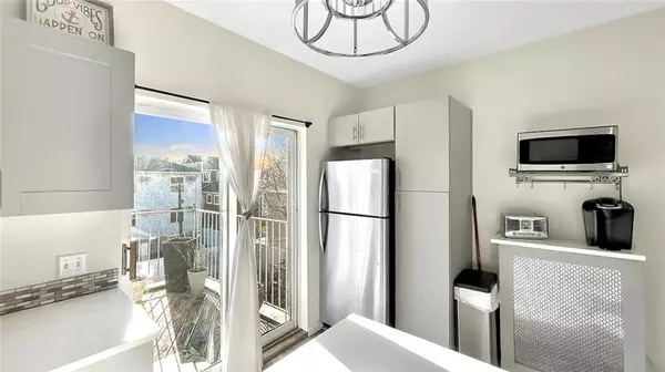 Rockaway Beach, NY 11693,177 Beach 90th ST