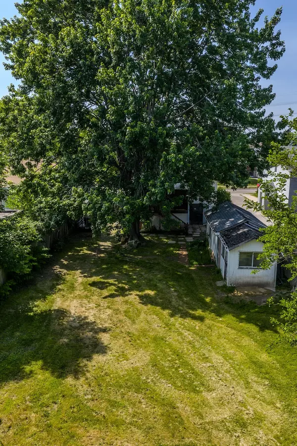 Burlington, ON L7R 3S8,1392 Leighland RD