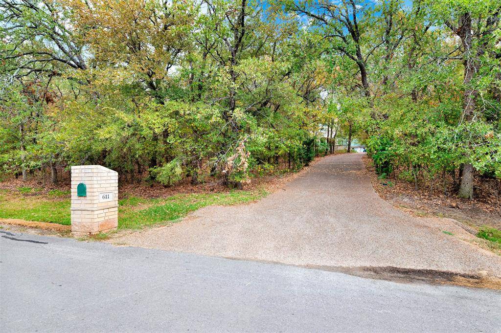 611 Alexandrite Drive, Oak Point, TX 75068