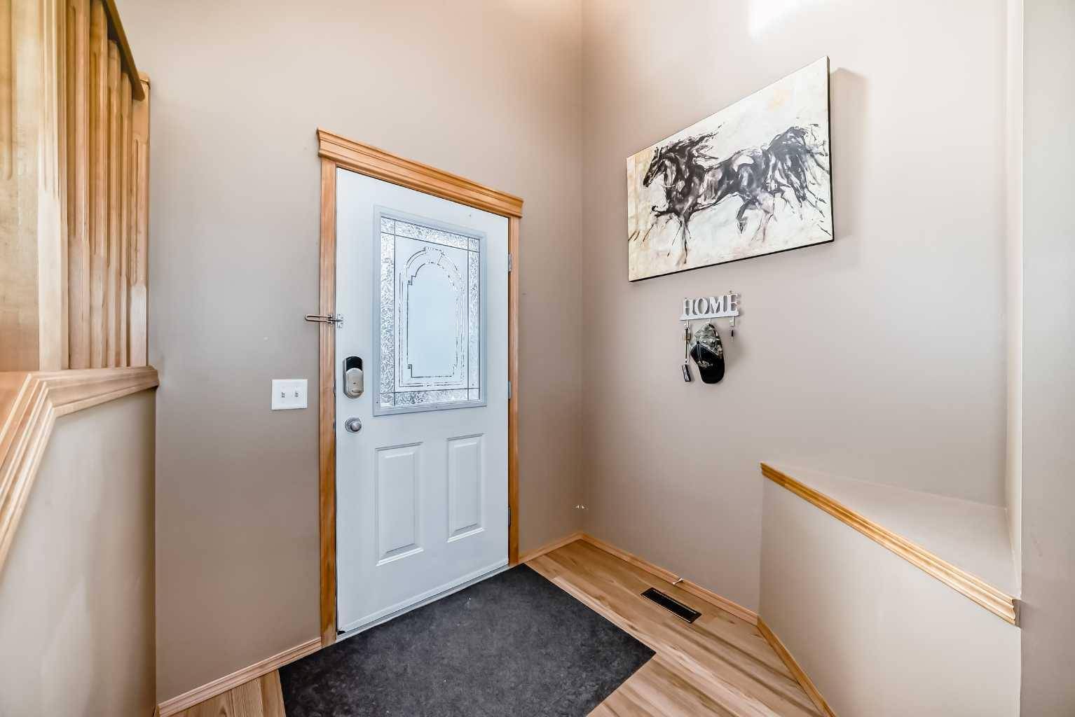 Calgary, AB T3M 1G4,176 Cranwell CRES Southeast