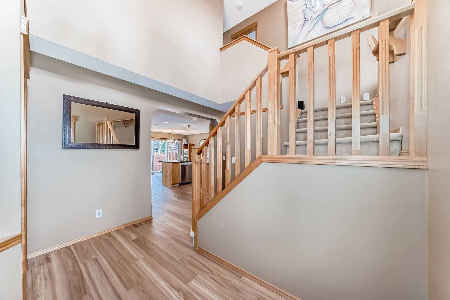 Calgary, AB T3M 1G4,176 Cranwell CRES Southeast