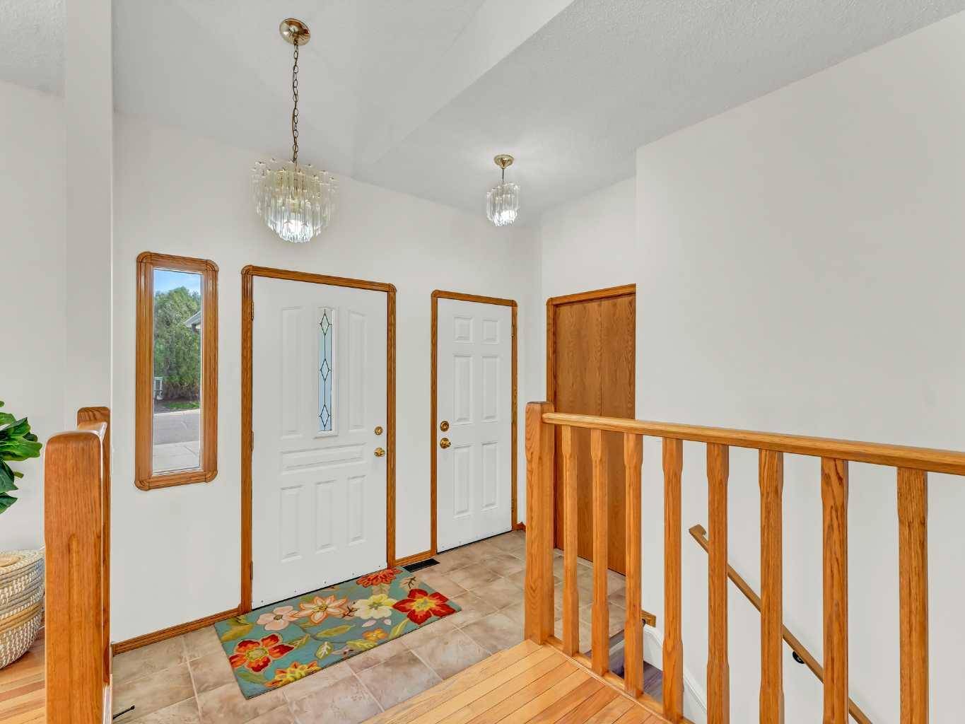Medicine Hat, AB T1B 4A9,34 Shannon DR SE