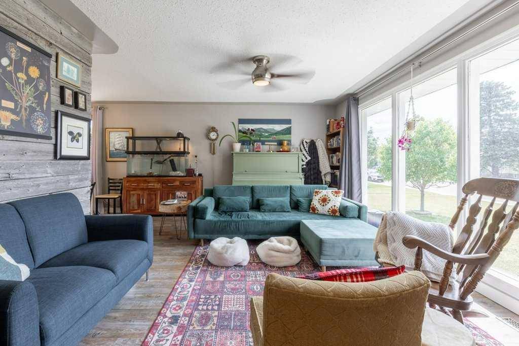 Lethbridge, AB T1J 3R3,505 26 ST South