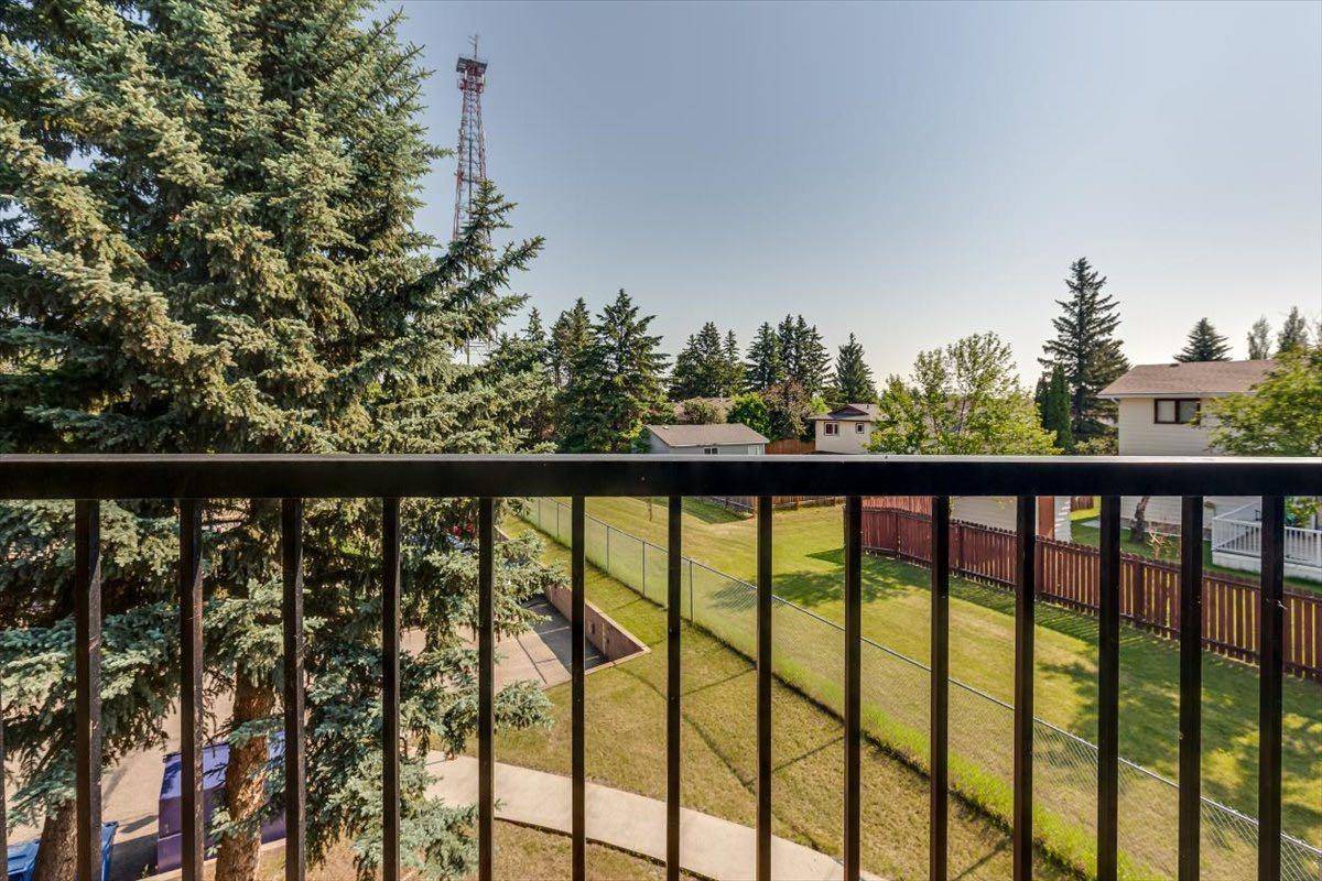 Red Deer, AB T4N 6G2,103 Hermary ST #354