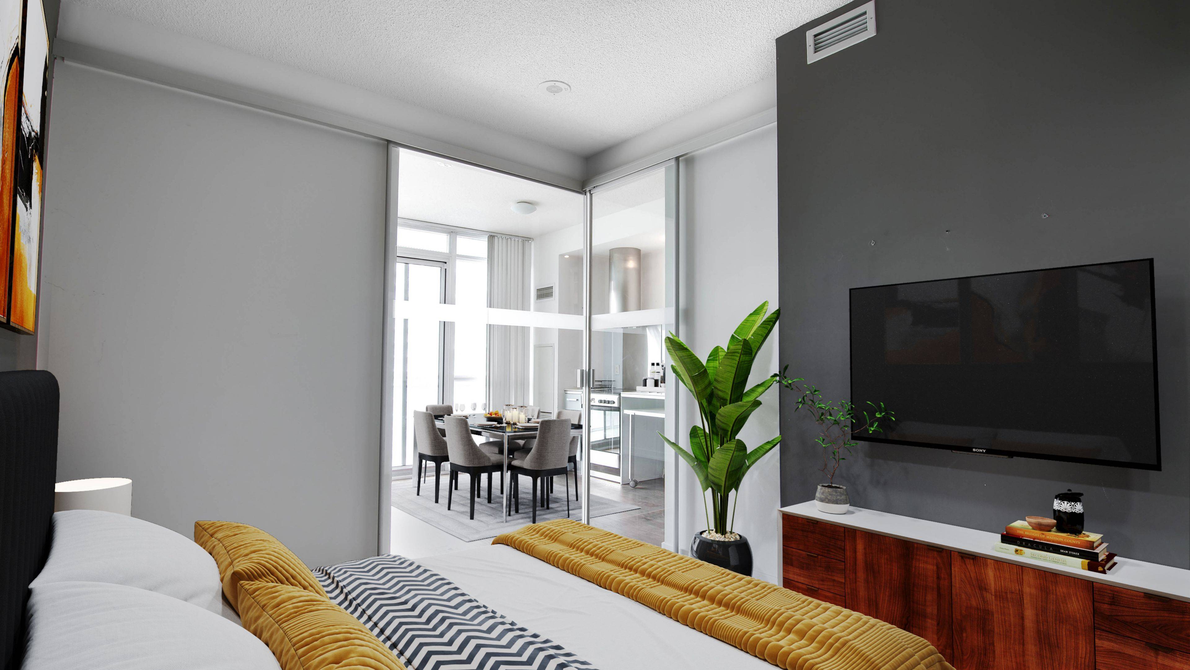Toronto C01, ON M5V 2V6,38 Dan Leckie WAY #1802