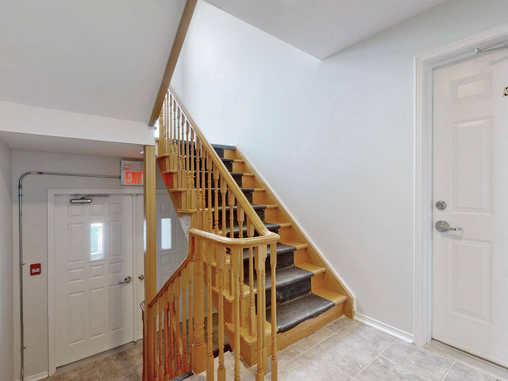 Uxbridge, ON L9P 1E2,40 Ash ST