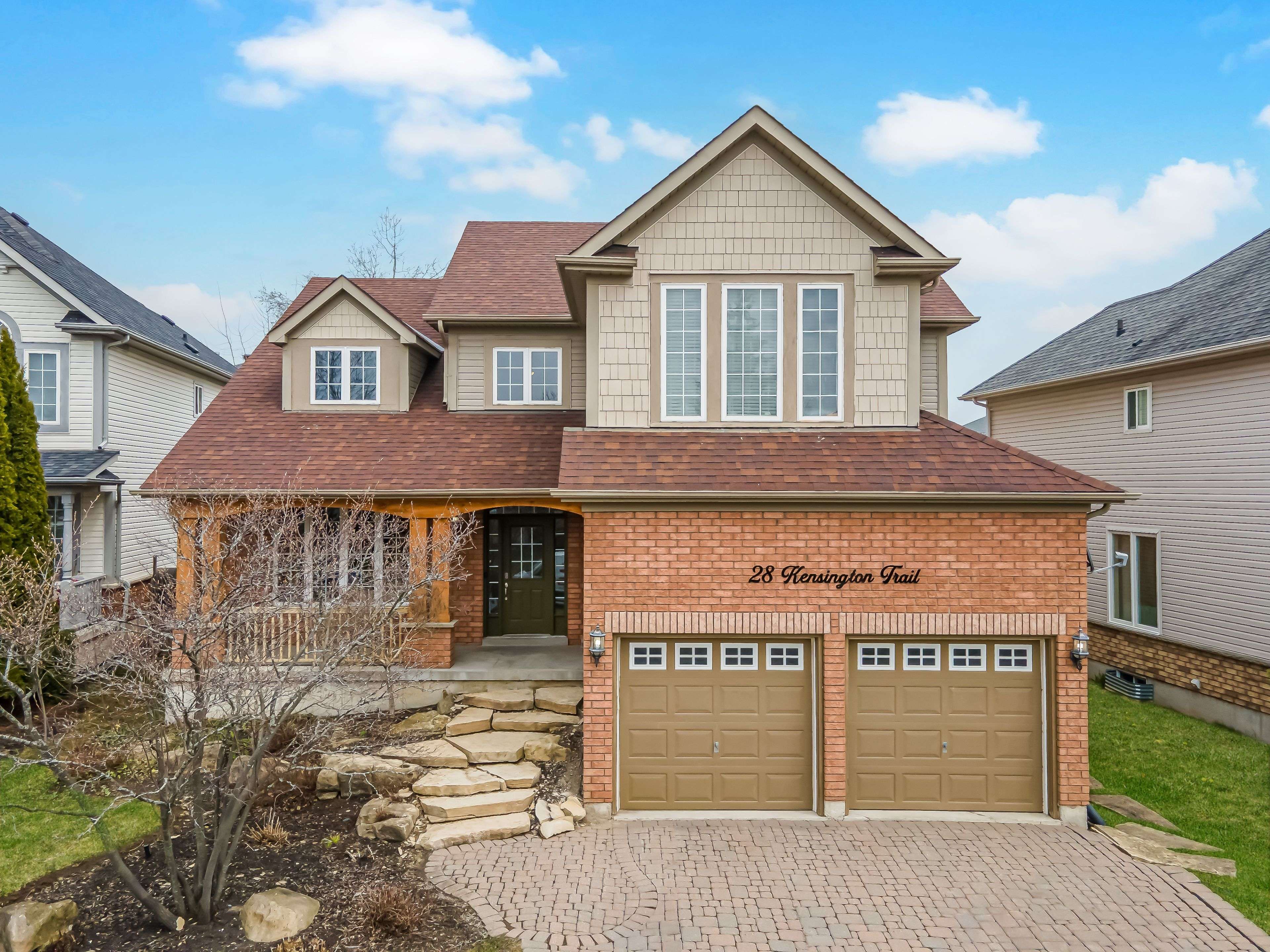 28 Kensington TRL, Barrie, ON L4N 0K5