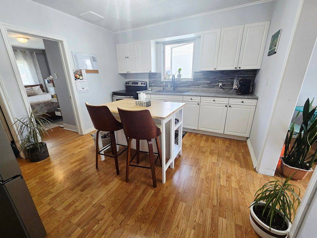 Timmins, ON P4N 6C2,273 Maple ST N