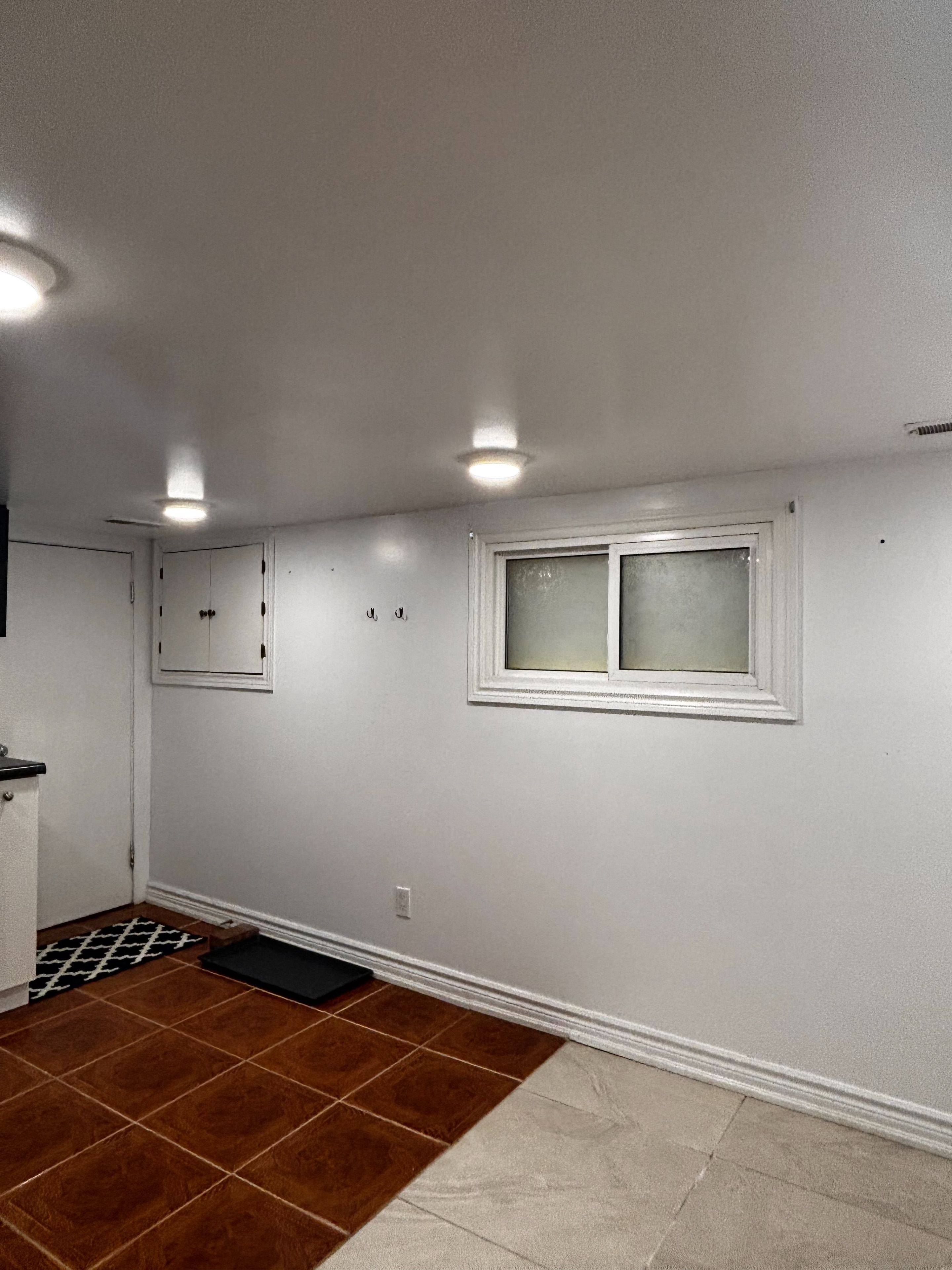 Toronto W03, ON M6N 2W4,433 Symington AVE #Basement