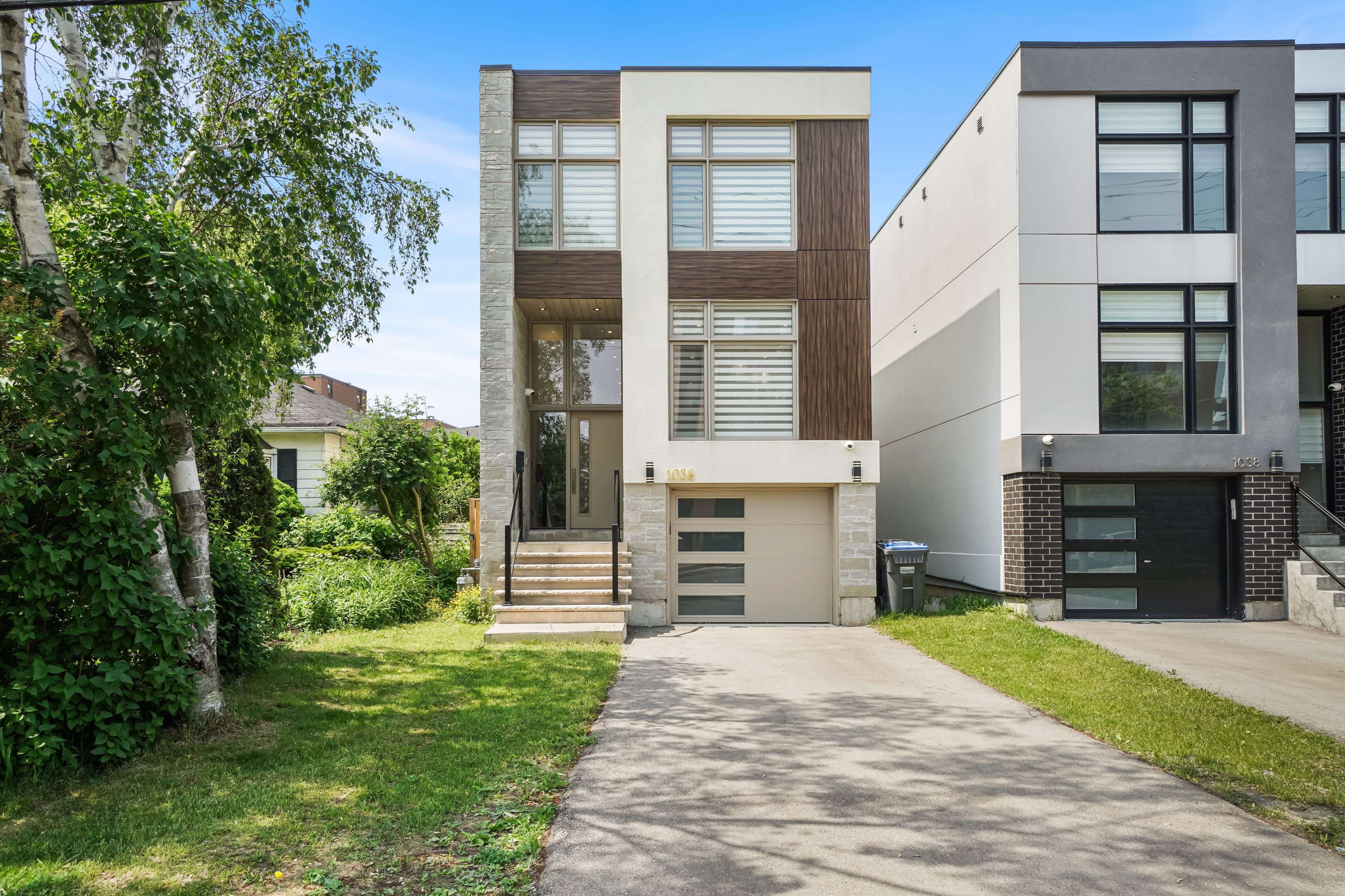 Mississauga, ON L5G 4A9,1036 Enola AVE
