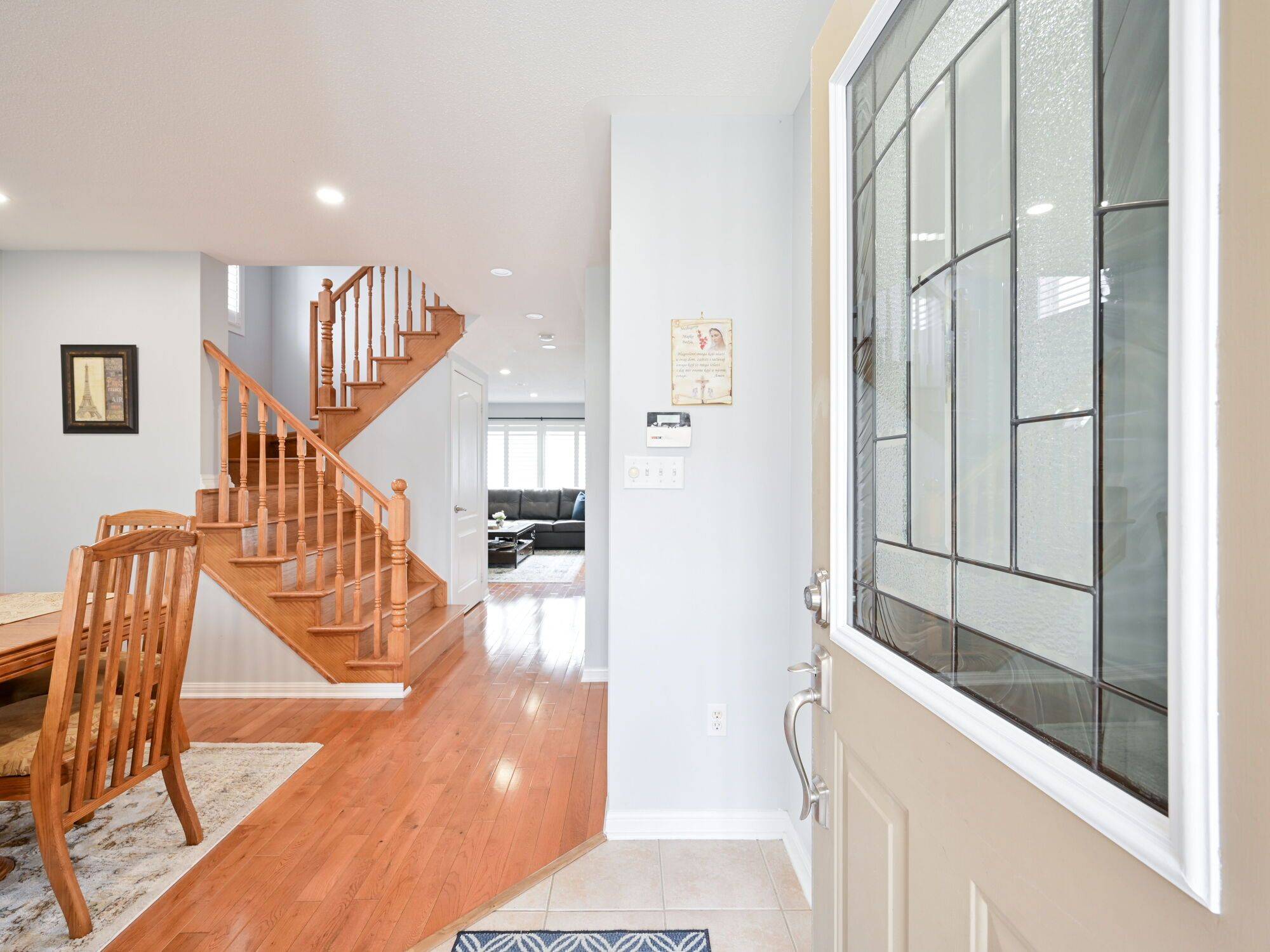 Milton, ON L9T 6G9,634 Hamilton CRES