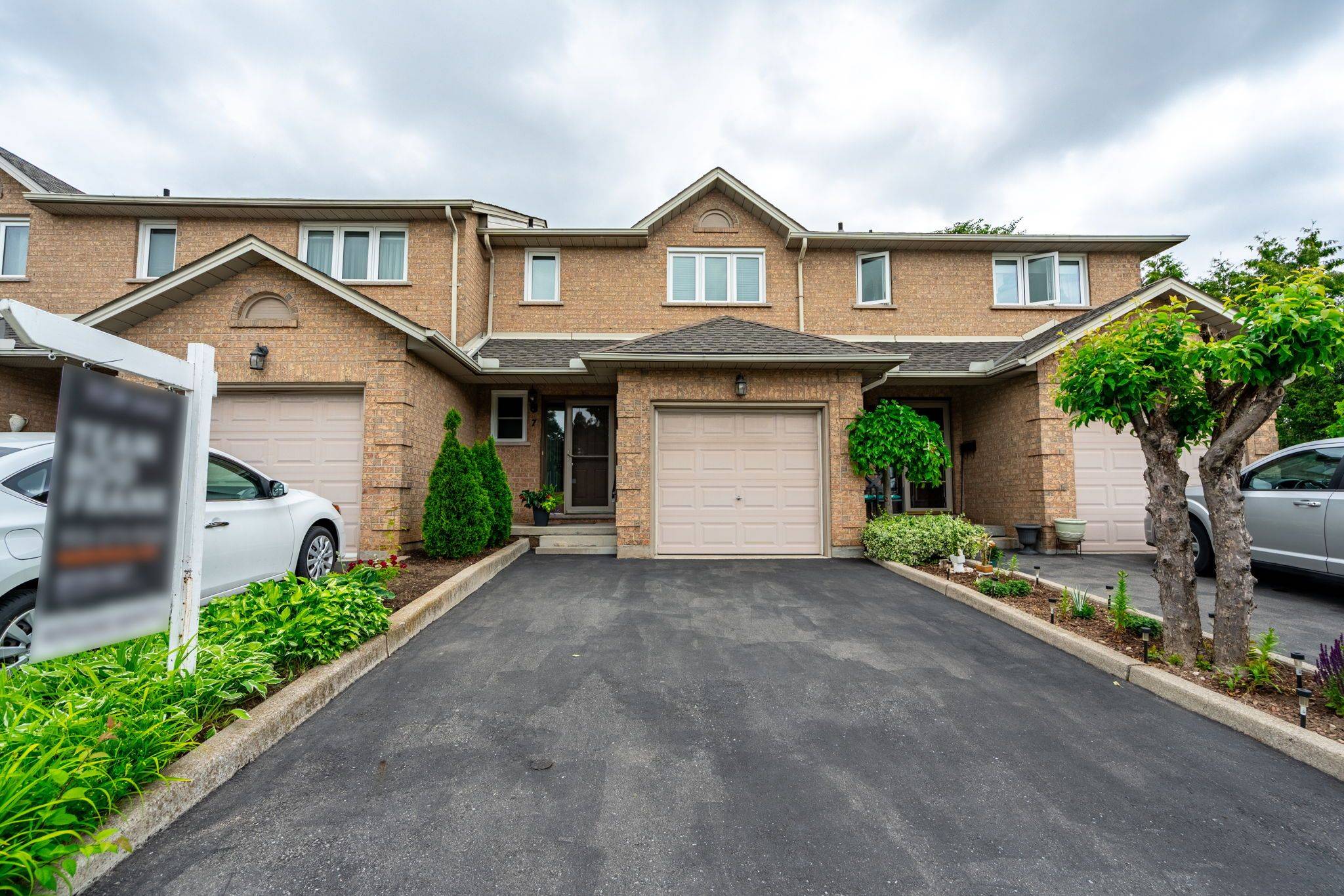 Hamilton, ON L9A 5J3,1310 Upper Wentworth ST #7