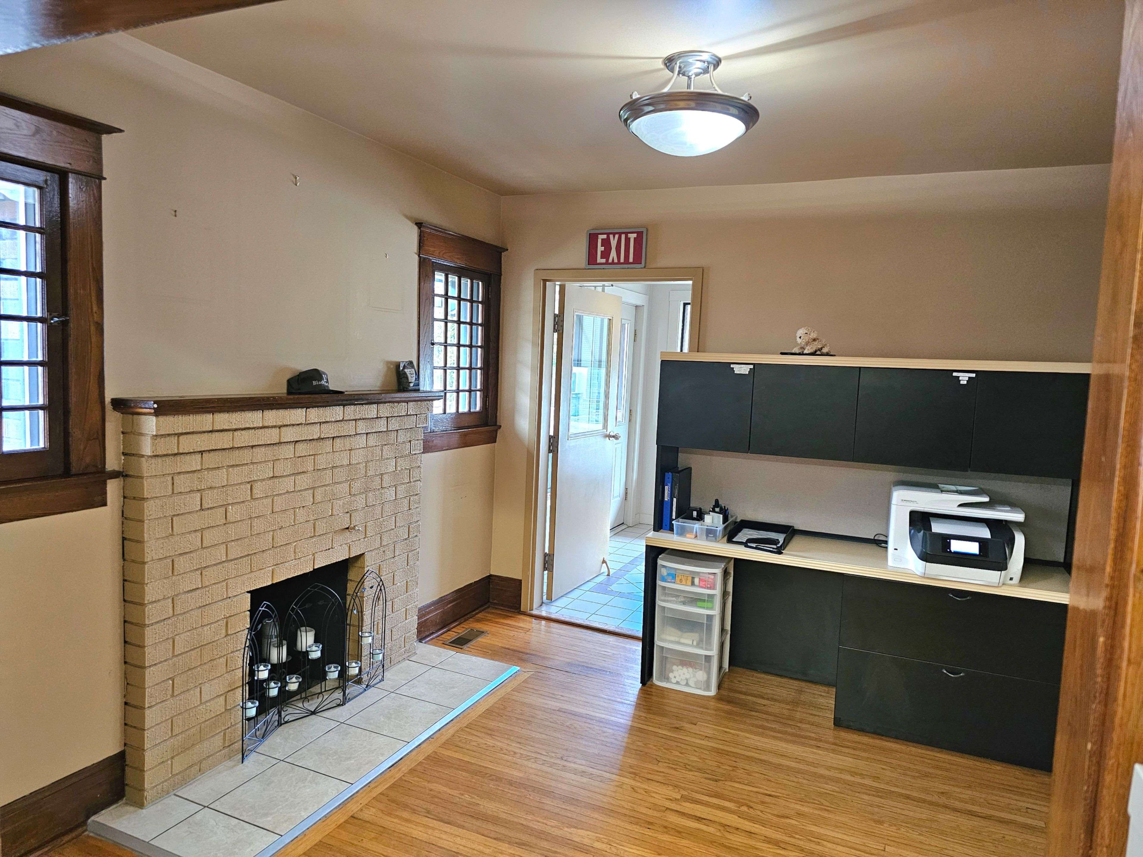 Niagara Falls, ON L2G 1V9,6974 Lundys LN