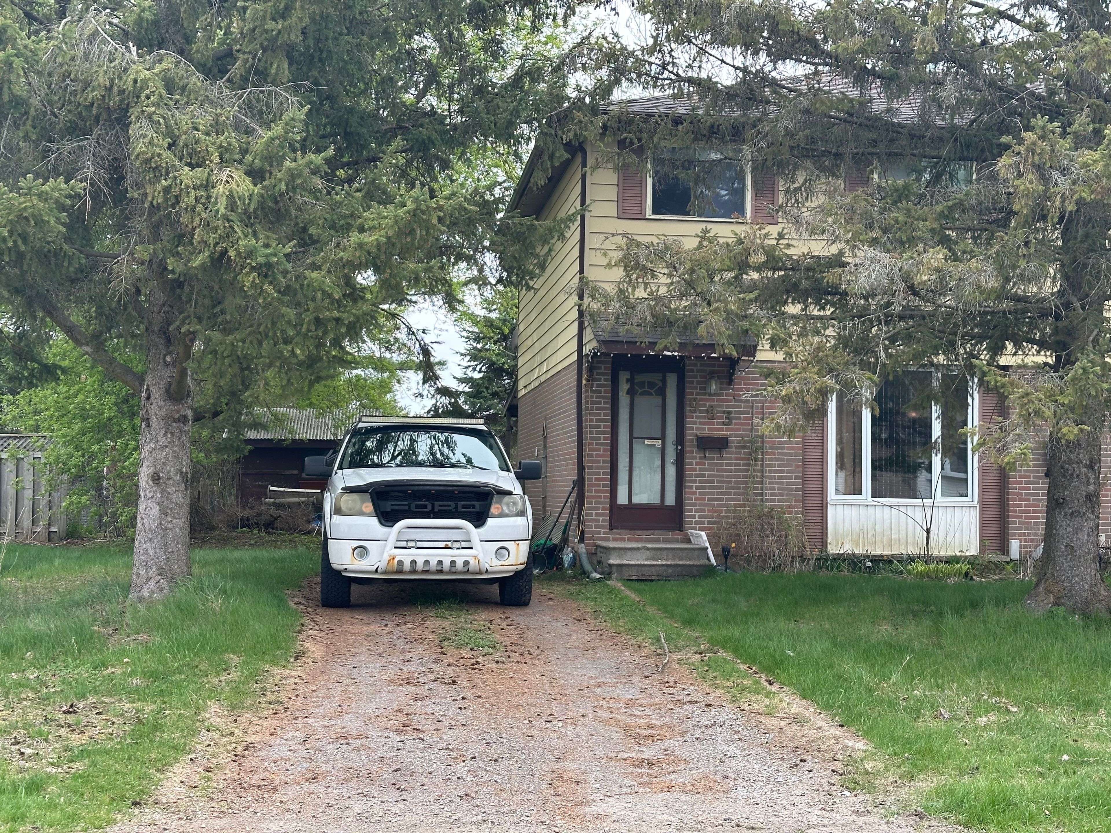 Prescott, ON K0G 1T0,983 Mackenzie RD
