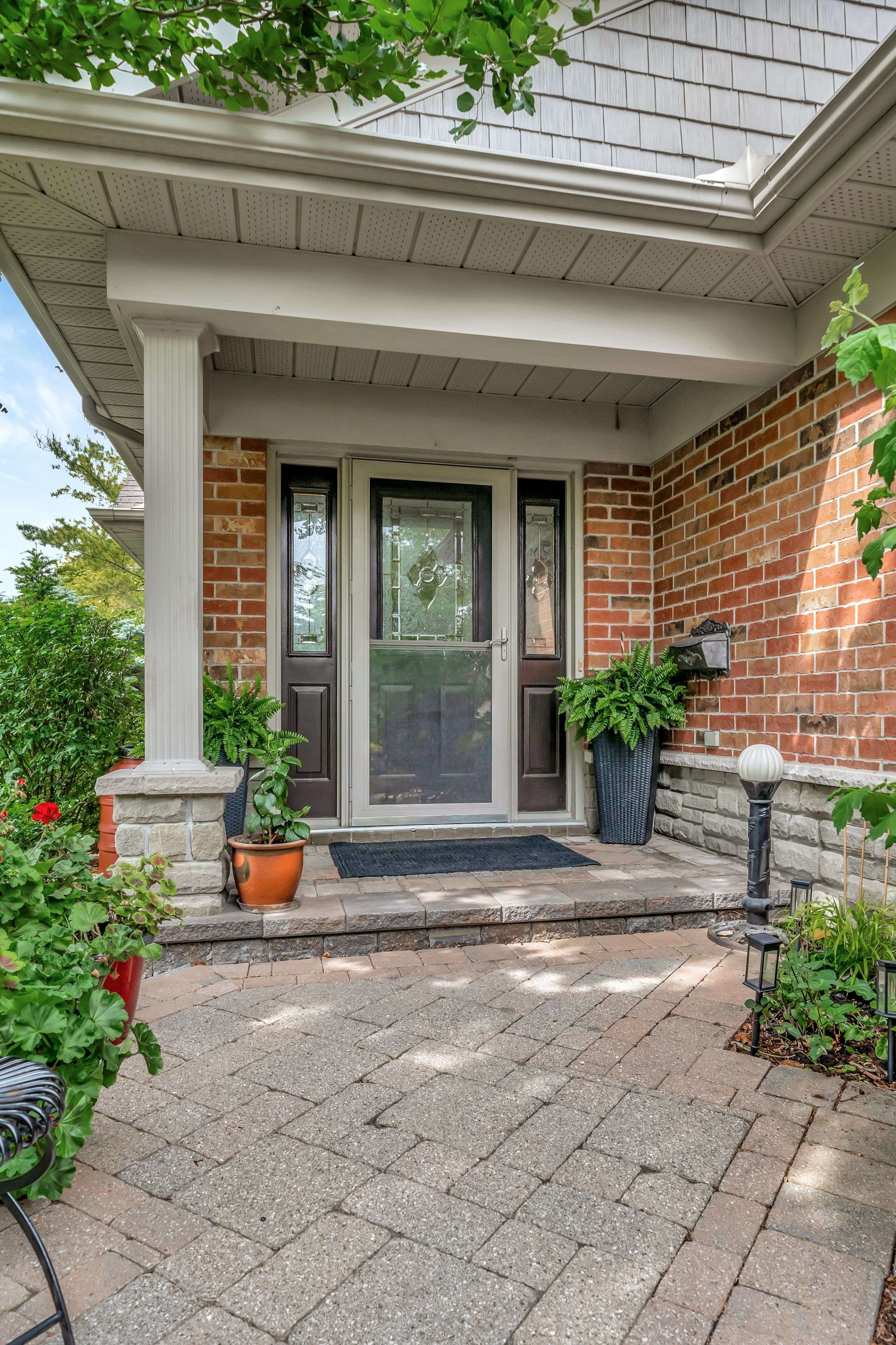 Belleville, ON K8P 5M5,22 Trillium CT