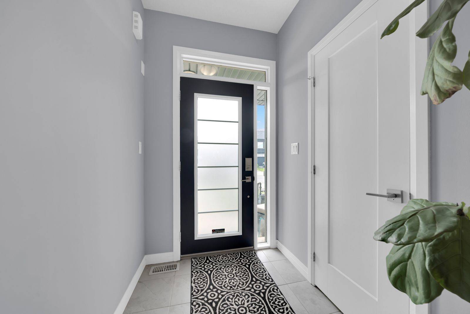 Hamilton, ON L8J 0L5,43 Greenwich AVE