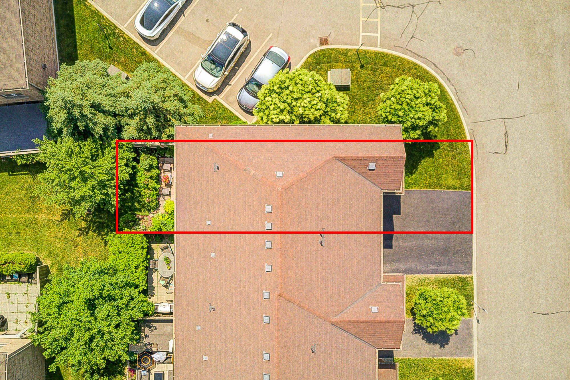 Hamilton, ON L8H 6X2,470 Beach BLVD #63