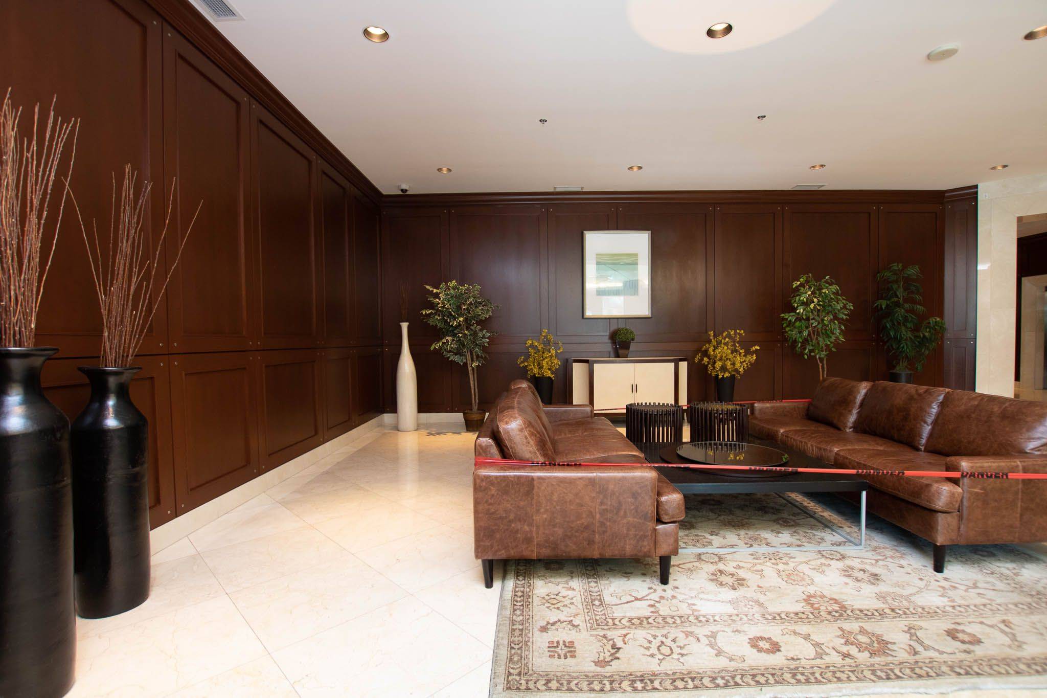 Lower Town - Sandy Hill, ON K1N 5Y1,200 Rideau ST #207