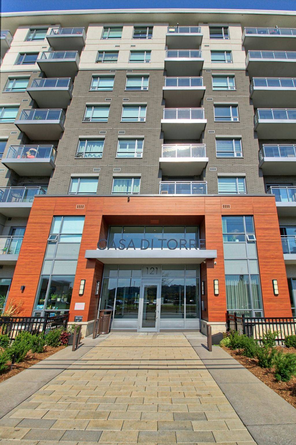121 Highway 8 N/A #607, Hamilton, ON L8G 0A3