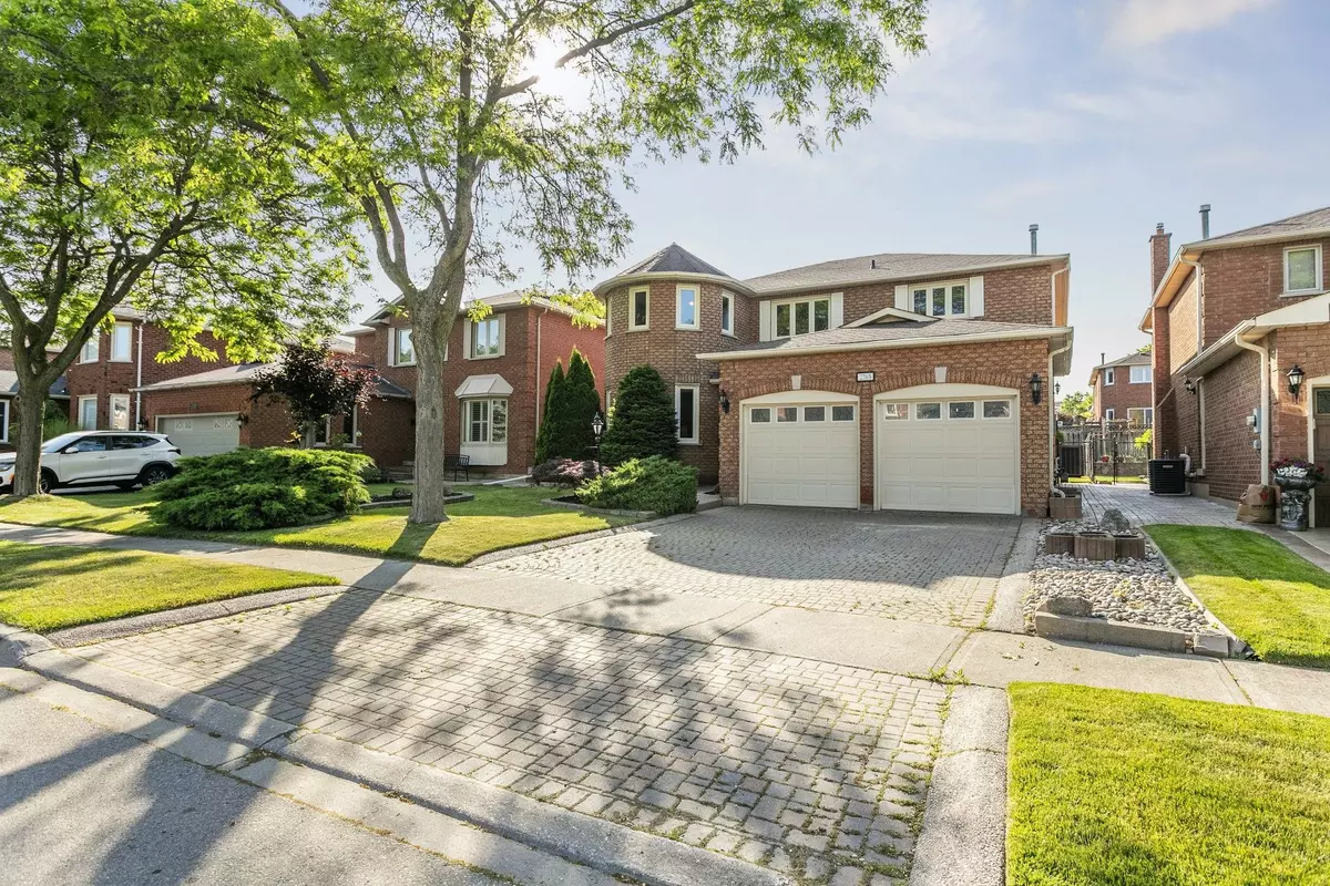 Oakville, ON L6J 7B5,2765 Hardy CRES