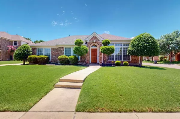 1700 Rolling Bend Court, Keller, TX 76248