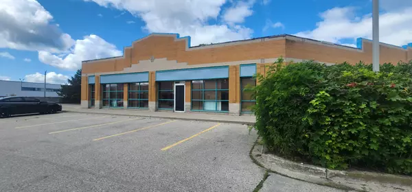 1907 Oxford ST #1-2, London East, ON N5V 4L9