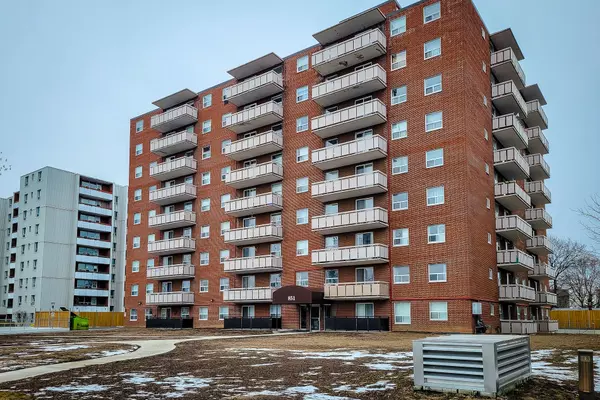 Hamilton, ON L8G 1B4,851 Queenston RD #505