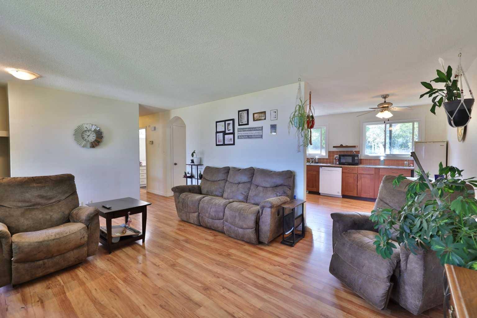 Camrose, AB T4V 2P4,5603 47A AVE