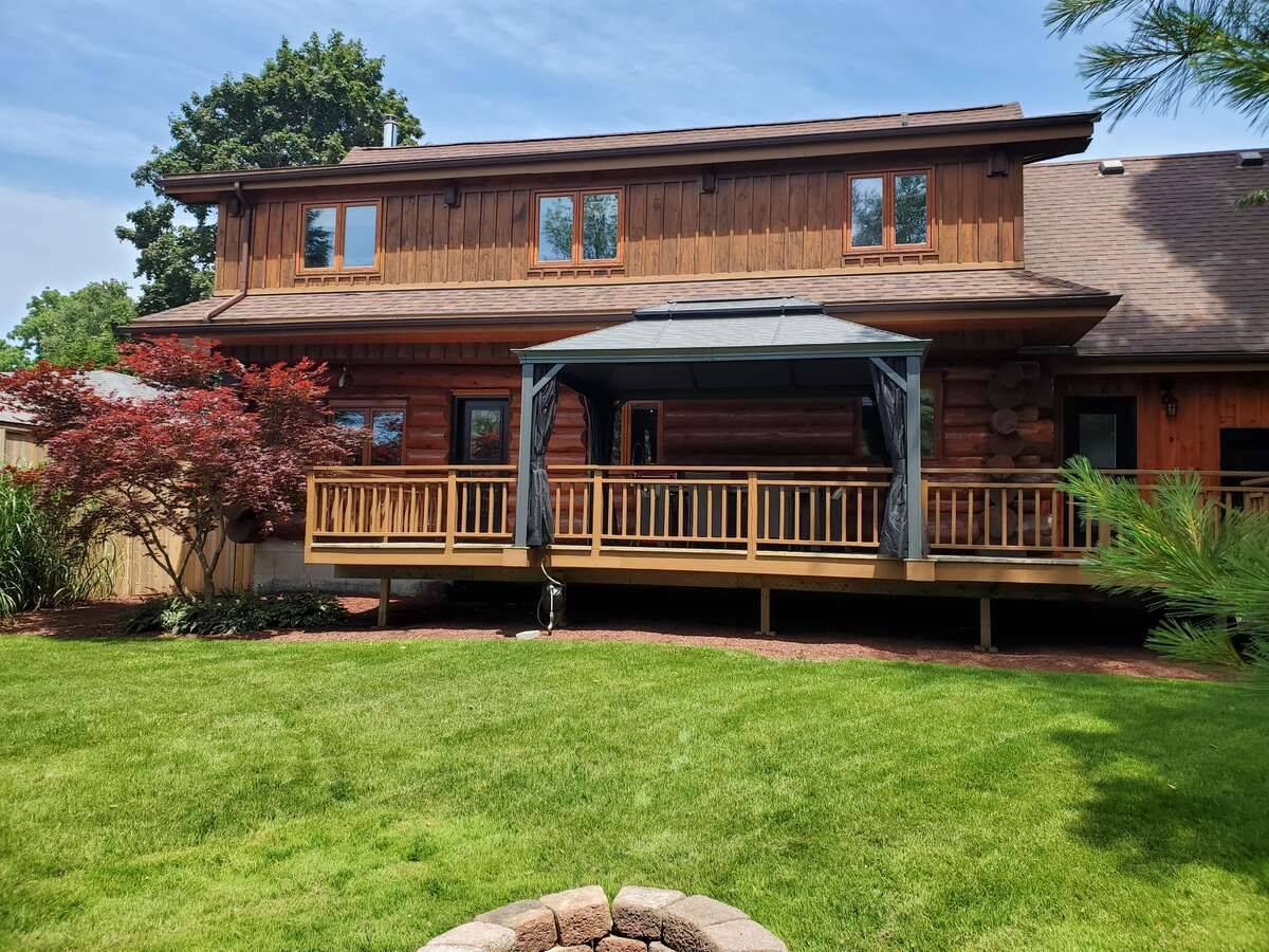 Saugeen Shores, ON N0H 2L0,271 Bay ST