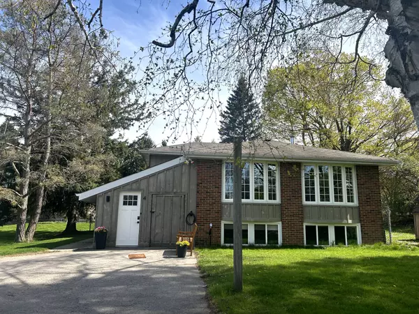 4 Kirton CT, Uxbridge, ON L9P 1R1