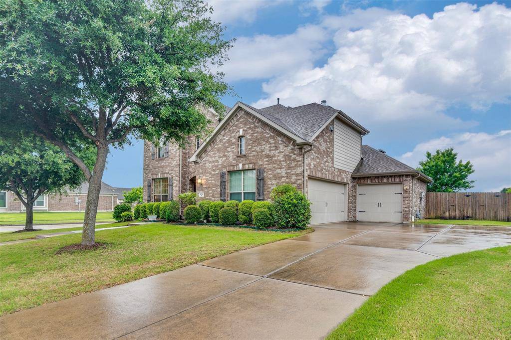 5132 Willow Bend Lane,  Sachse,  TX 75048