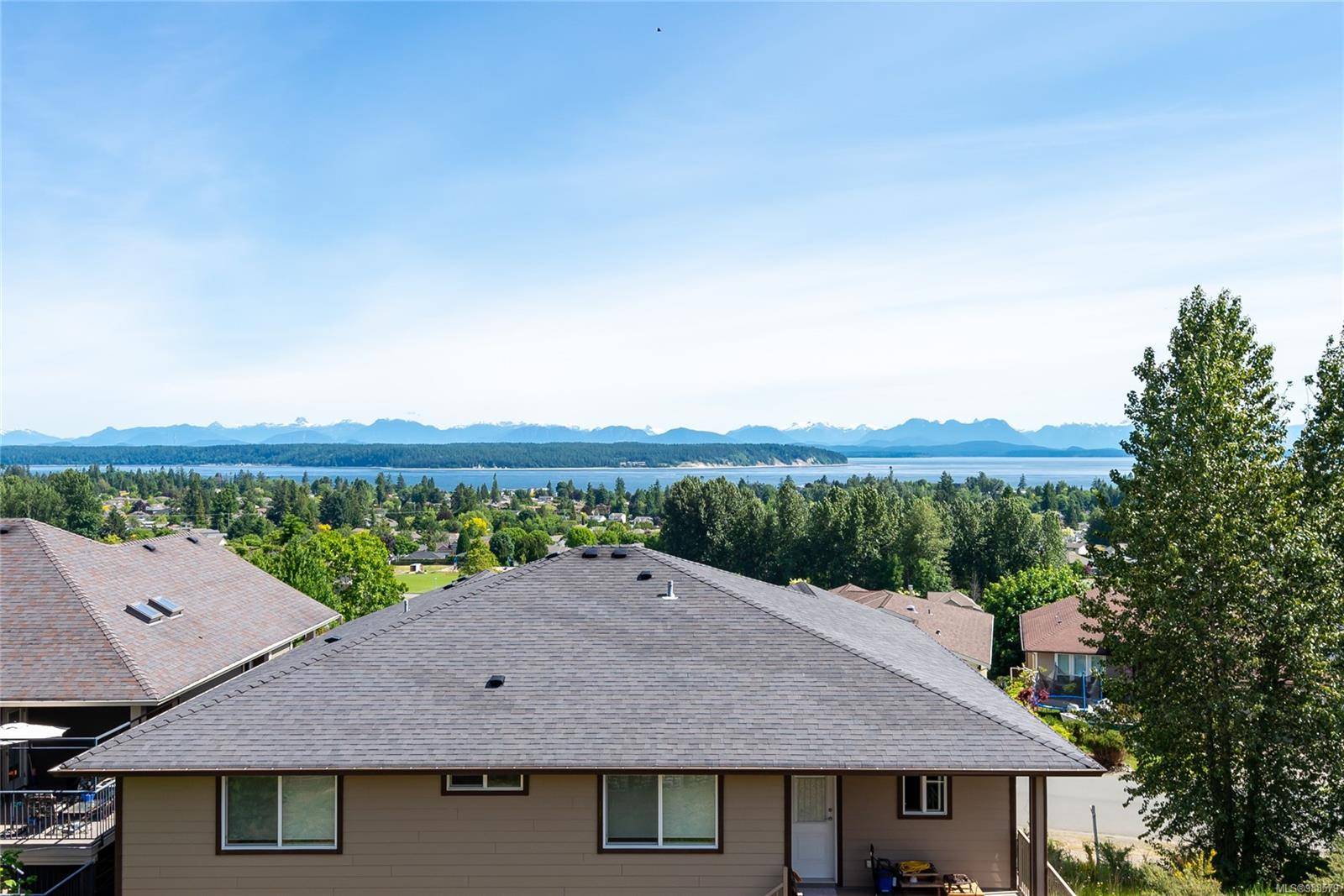 Campbell River, BC V9H 0A6,672 Pacific Heights Lane
