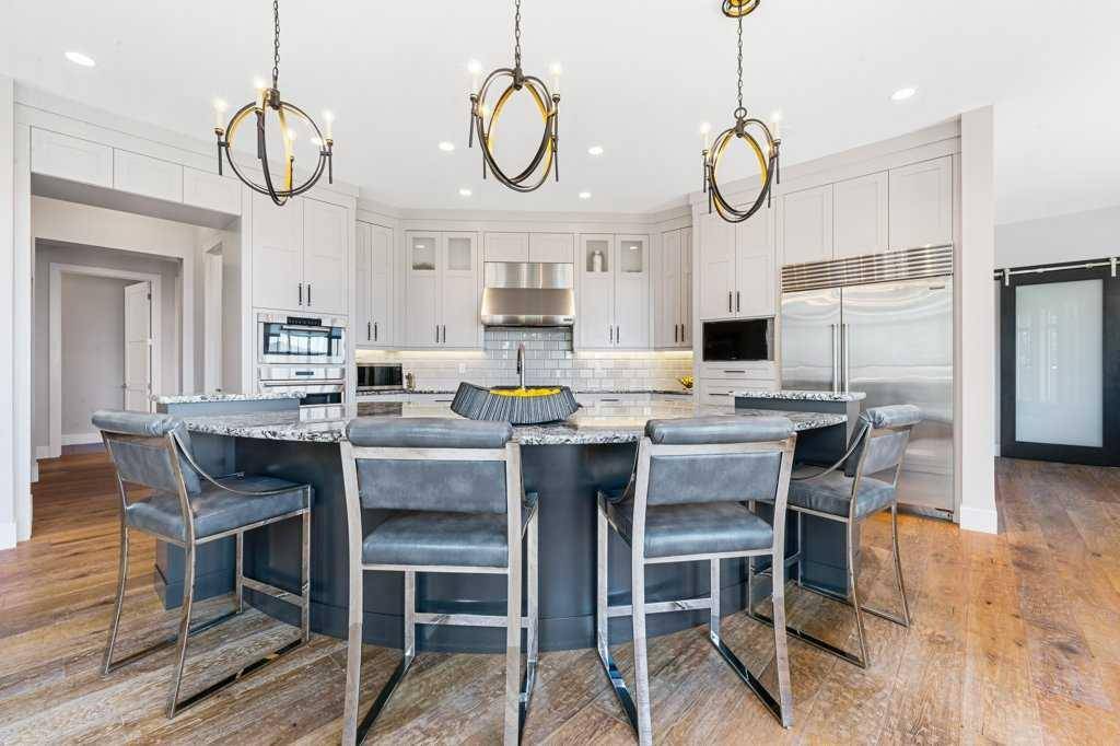 18 Whispering Springs WAY, Heritage Pointe, AB T1S 4K4