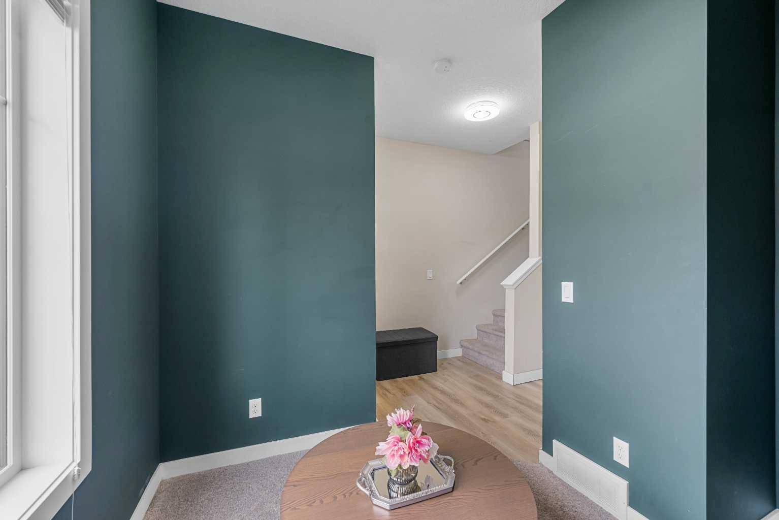 Calgary, AB T3J 0R5,327 Taralake WAY NE