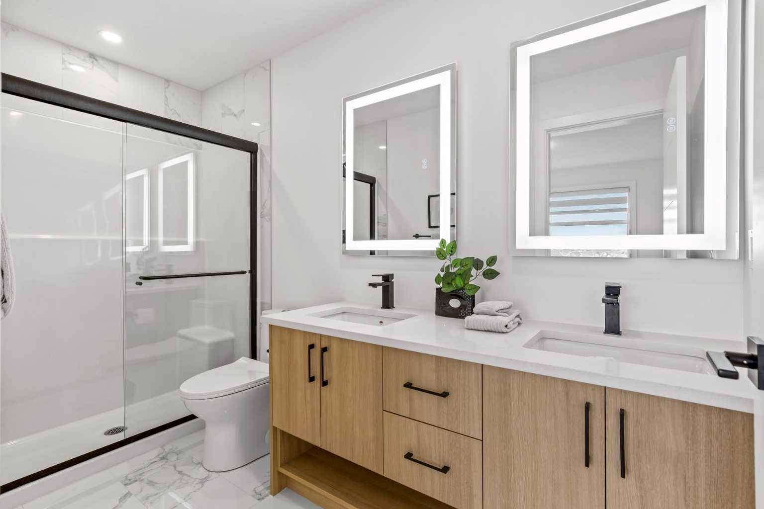 Calgary, AB T3M 3W9,903 Mahogany BLVD #81