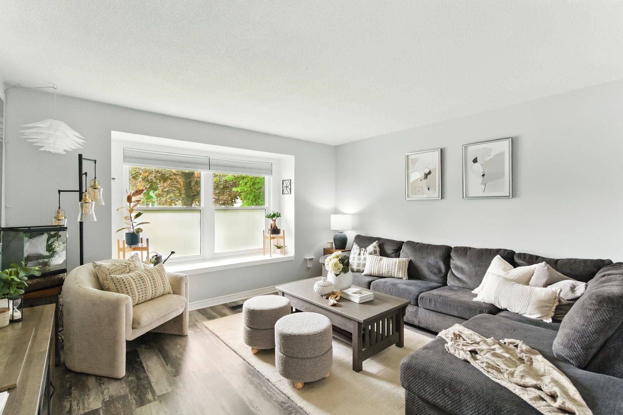 Oshawa, ON L1G 7H6,702 Hillcroft ST