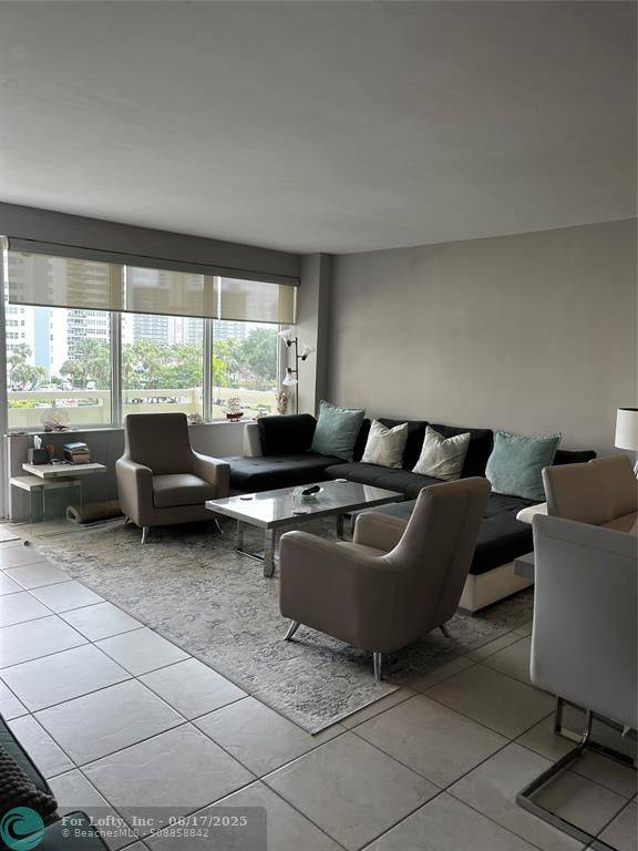 Fort Lauderdale, FL 33308,3200 NE 36  #420
